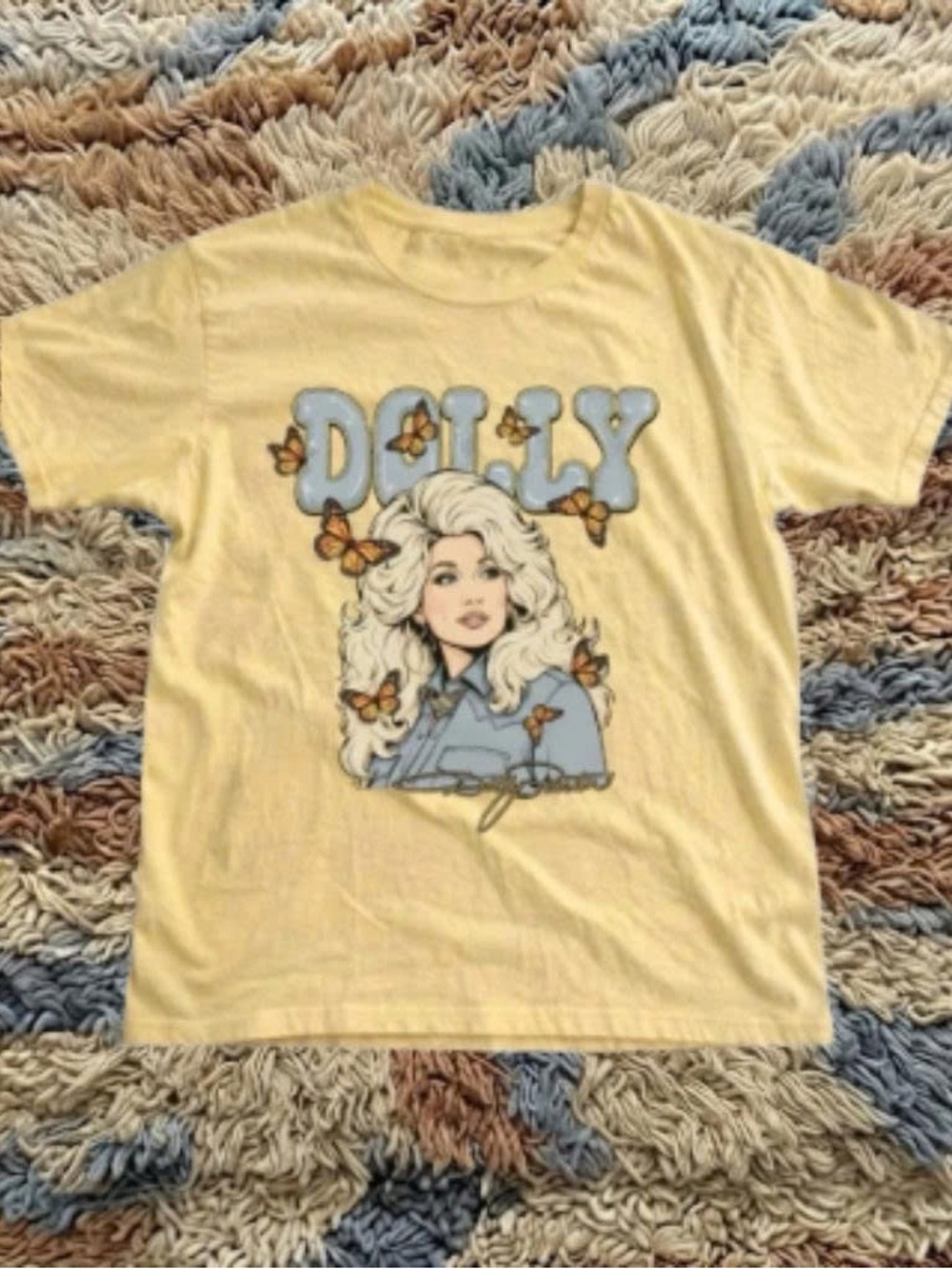 Vintage 80s Yellow Dolly Parton Music Graphic Short Sleeve Tee